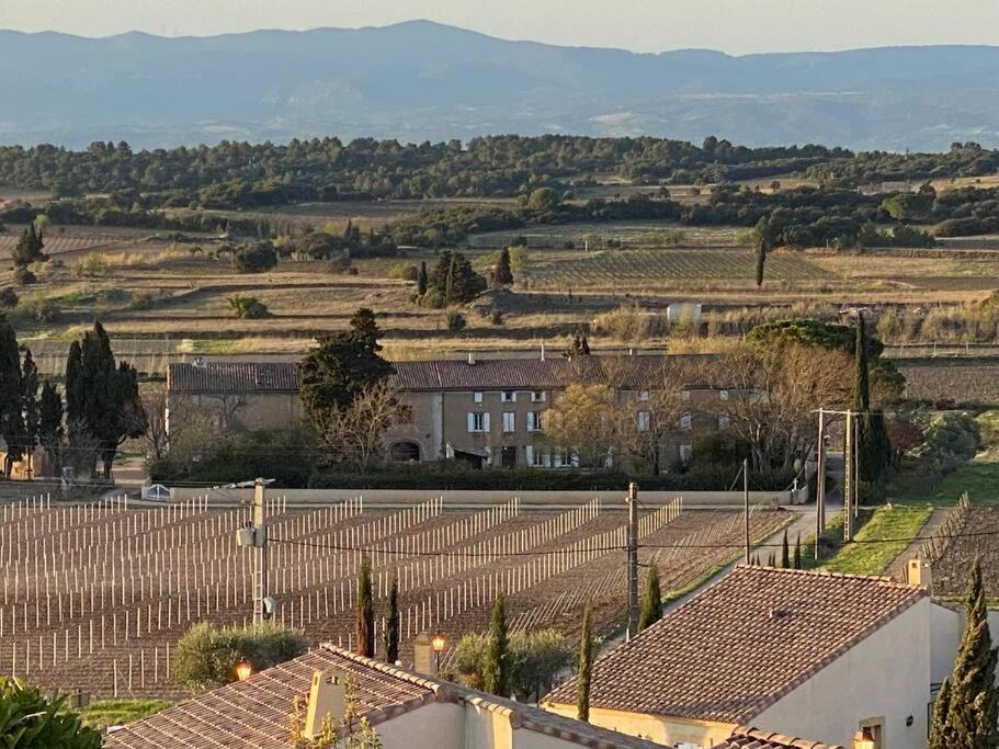 Neuve Romantique Montbrun-des-Corbieres Bagian luar foto